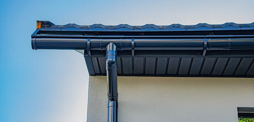 Professional Soffits and Fascia Replacement Services in Brenham, TX