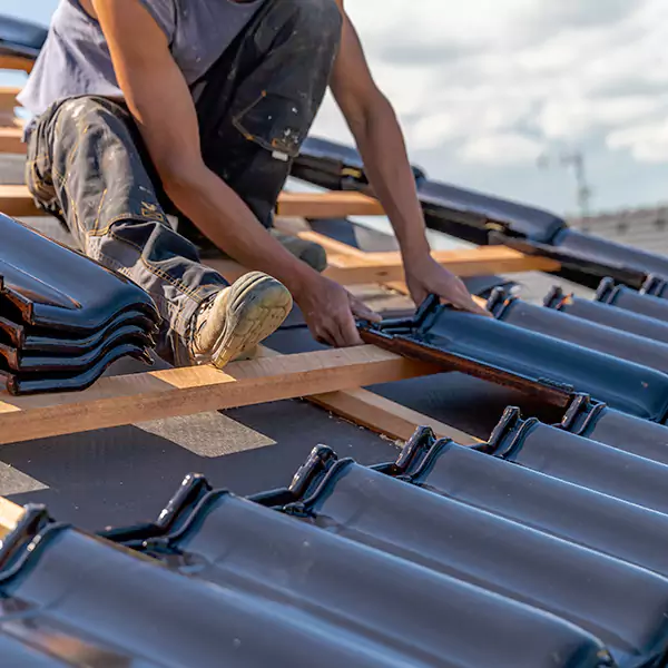 Why Brenham Homeowners Choose Brenham Roofing Pros for Roof and Gutter Repair?
